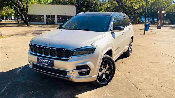 JEEP COMMANDER 2.0 TD380 TURBO DIESEL OVERLAND AT9